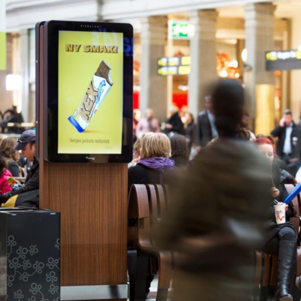 SMS: Digital Displays for Historic Environments
